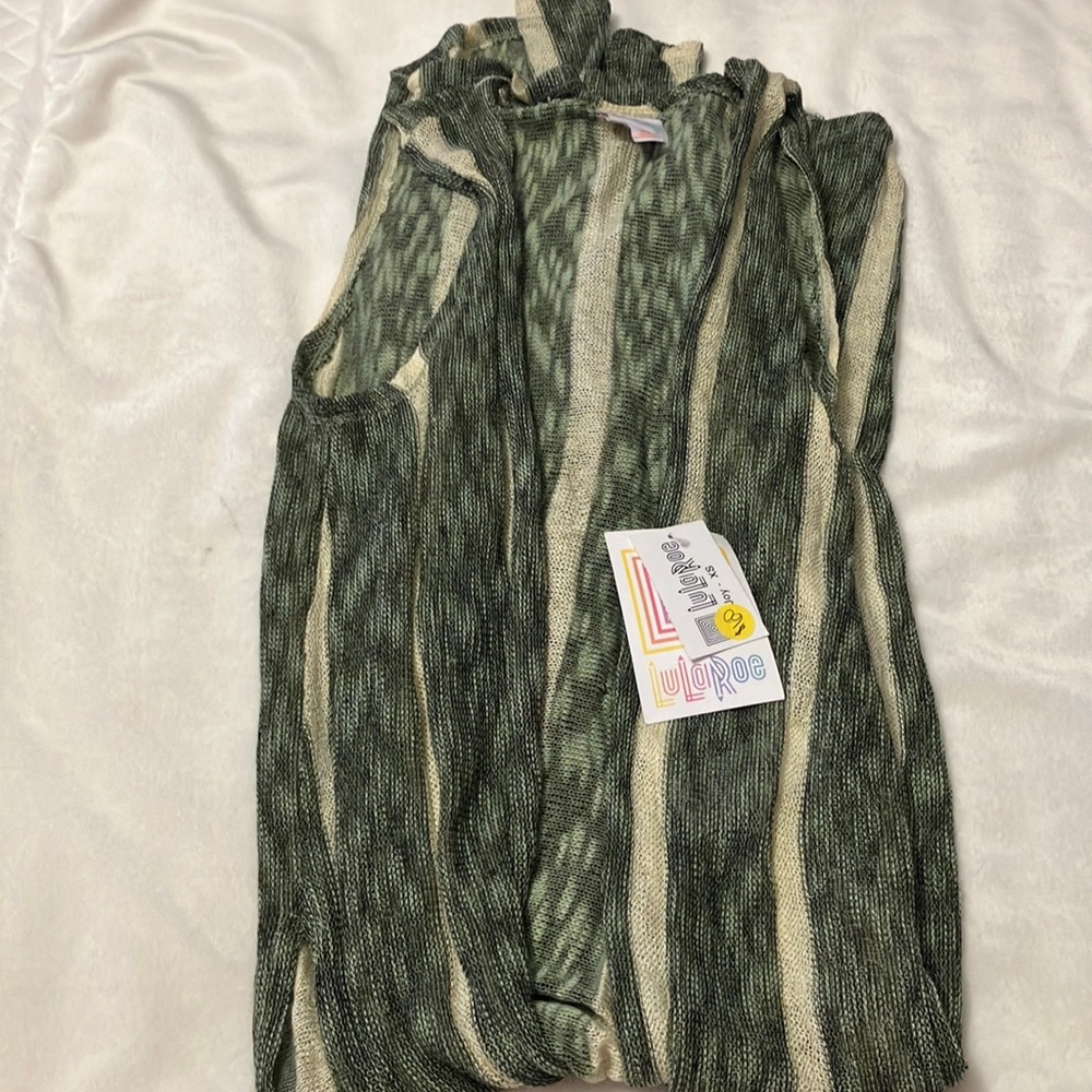 NWT LulaRoe XS (2-4) Joy lightweight longline green/tan vest w/ side slit